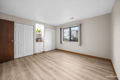 Tiny photo for 135 Fairlane Court #B, Bloomingdale, IL 60108 (MLS # 12488636)