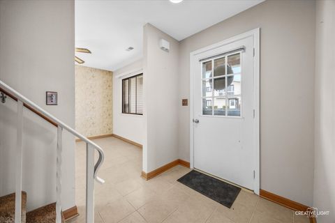 Tiny photo for 135 Fairlane Court #B, Bloomingdale, IL 60108 (MLS # 12488636)