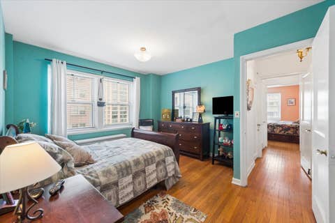 Tiny photo for 5555 N Sheridan Road #515, Chicago, IL 60640 (MLS # 12657953)