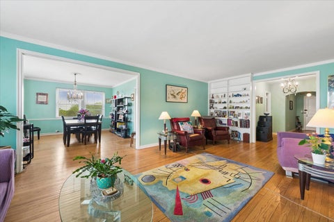 Tiny photo for 5555 N Sheridan Road #515, Chicago, IL 60640 (MLS # 12657953)