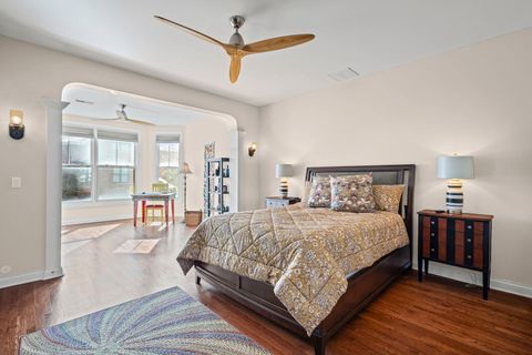 Tiny photo for 2005 Valor Court, Glenview, IL 60026 (MLS # 12502936)