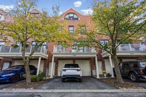 Tiny photo for 2005 Valor Court, Glenview, IL 60026 (MLS # 12502936)