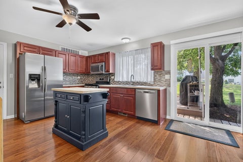 Tiny photo for 29W455 Hawthorne Lane, Warrenville, IL 60555 (MLS # 12750517)