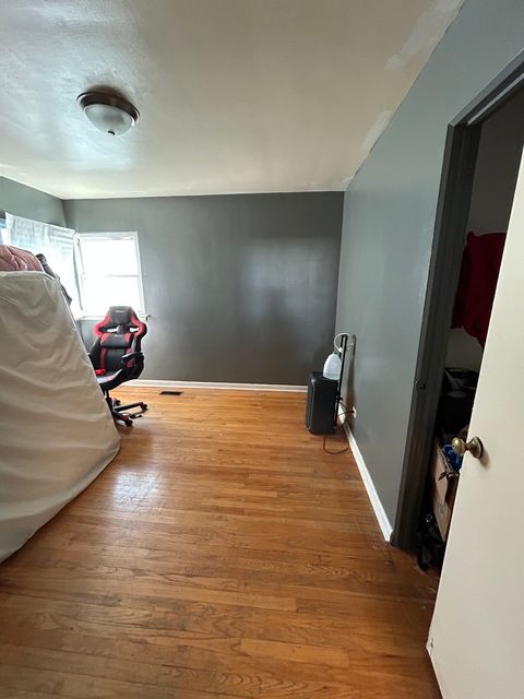 Tiny photo for 540 W Winchester Road, Chicago Heights, IL 60411 (MLS # 12512137)