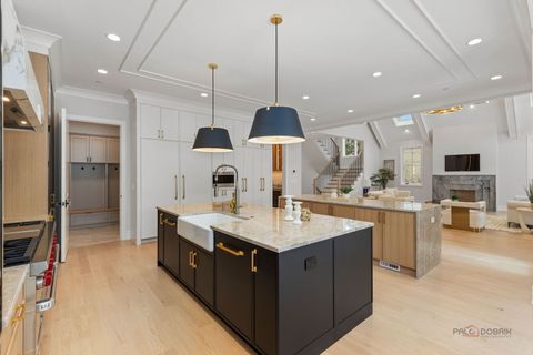 Tiny photo for 3890 Greenacre Drive, Northbrook, IL 60062 (MLS # 12481109)