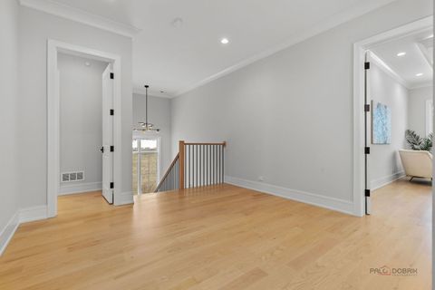 Tiny photo for 3890 Greenacre Drive, Northbrook, IL 60062 (MLS # 12481109)