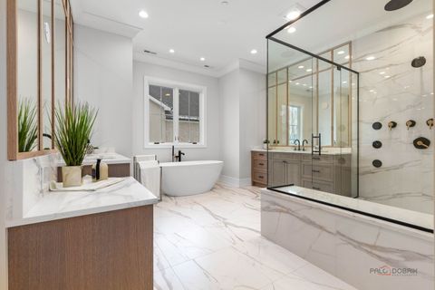 Tiny photo for 3890 Greenacre Drive, Northbrook, IL 60062 (MLS # 12481109)