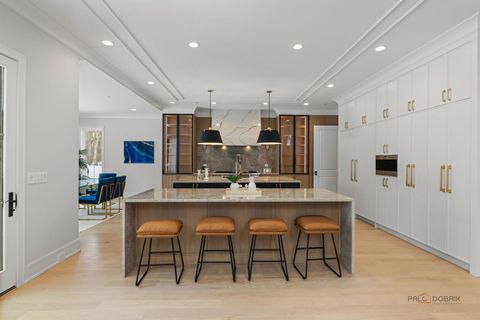 Tiny photo for 3890 Greenacre Drive, Northbrook, IL 60062 (MLS # 12481109)