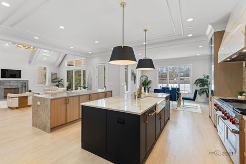 Tiny photo for 3890 Greenacre Drive, Northbrook, IL 60062 (MLS # 12481109)