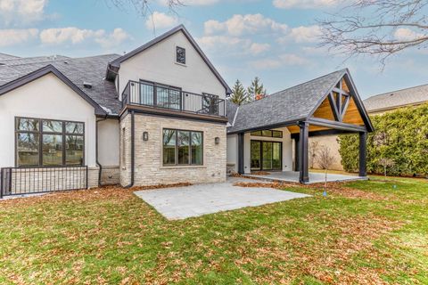 Tiny photo for 3890 Greenacre Drive, Northbrook, IL 60062 (MLS # 12481109)
