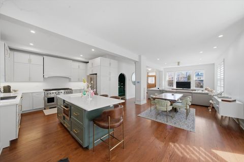 Tiny photo for 4542 N Ashland Avenue, Chicago, IL 60640 (MLS # 12613166)