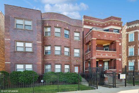 1521 E 65th Street Chicago IL 60637