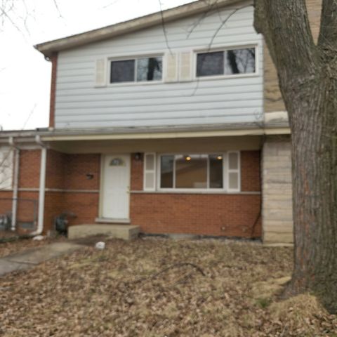 Photo of 525 Glenshire Lane #0, Glenview, IL 60025 (MLS # 12573984)