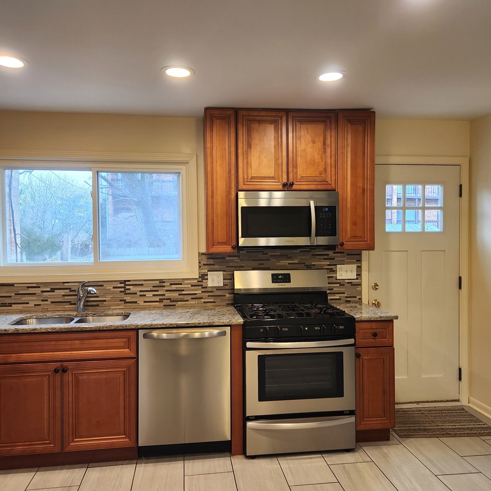 525 Glenshire Lane 0