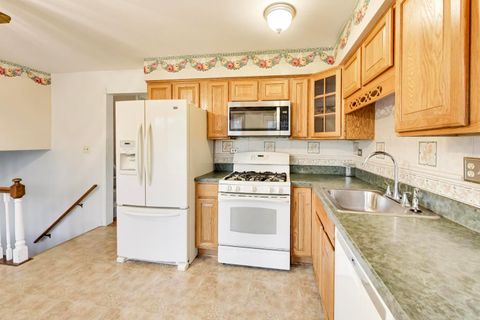 Tiny photo for 1918 Templar Drive, Naperville, IL 60565 (MLS # 12591294)