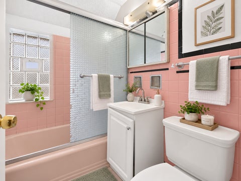 Tiny photo for 2130 W Highland Avenue, Chicago, IL 60659 (MLS # 12752205)