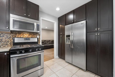 Tiny photo for 2416 Nathaniel Place, Evanston, IL 60202 (MLS # 12757007)