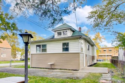 Tiny photo for 10100 S Parnell Avenue, Chicago, IL 60628 (MLS # 12541651)
