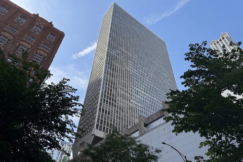 Photo of 111 E Chestnut Street #37C, Chicago, IL 60611 (MLS # 12667425)