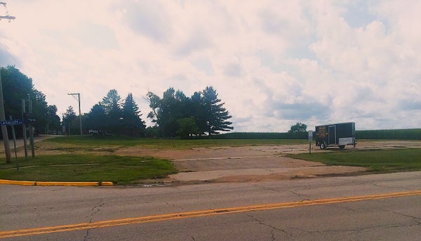 1003 CARTWRIGHT AVE, ASHTON, IL 61006 - Image e8d48cc1fcc91c1c1478a751fc2d3fed/3375714546
