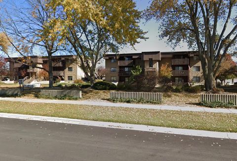 Tiny photo for 1510 N ROCK RUN Drive #2A, Crest Hill, IL 60435 (MLS # 12534216)