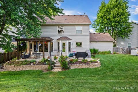 Tiny photo for 620 Lindsay Circle, North Aurora, IL 60542 (MLS # 12721501)