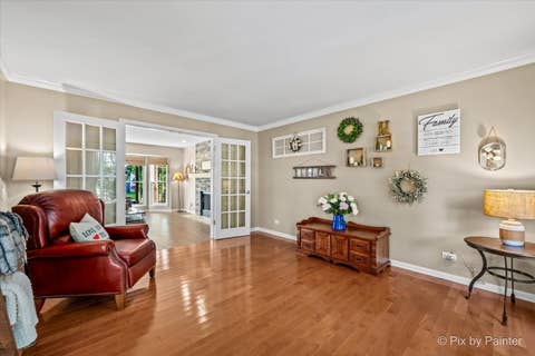 Tiny photo for 620 Lindsay Circle, North Aurora, IL 60542 (MLS # 12721501)