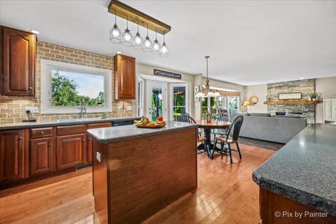 Tiny photo for 620 Lindsay Circle, North Aurora, IL 60542 (MLS # 12721501)