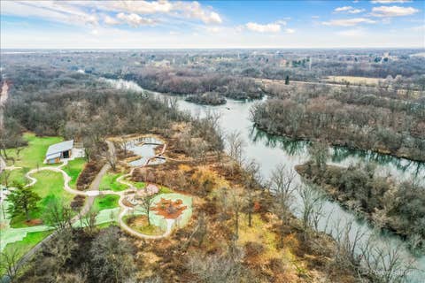 Tiny photo for 620 Lindsay Circle, North Aurora, IL 60542 (MLS # 12721501)