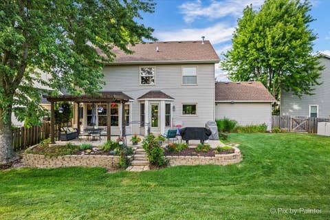 Tiny photo for 620 Lindsay Circle, North Aurora, IL 60542 (MLS # 12721501)