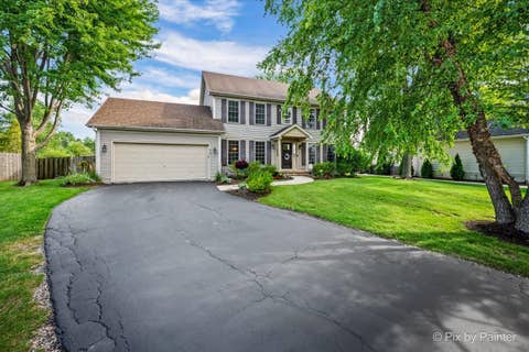 Tiny photo for 620 Lindsay Circle, North Aurora, IL 60542 (MLS # 12721501)
