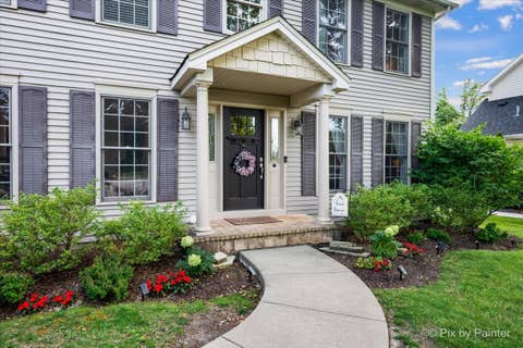 Tiny photo for 620 Lindsay Circle, North Aurora, IL 60542 (MLS # 12721501)