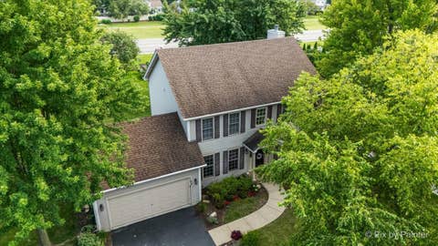 Tiny photo for 620 Lindsay Circle, North Aurora, IL 60542 (MLS # 12721501)