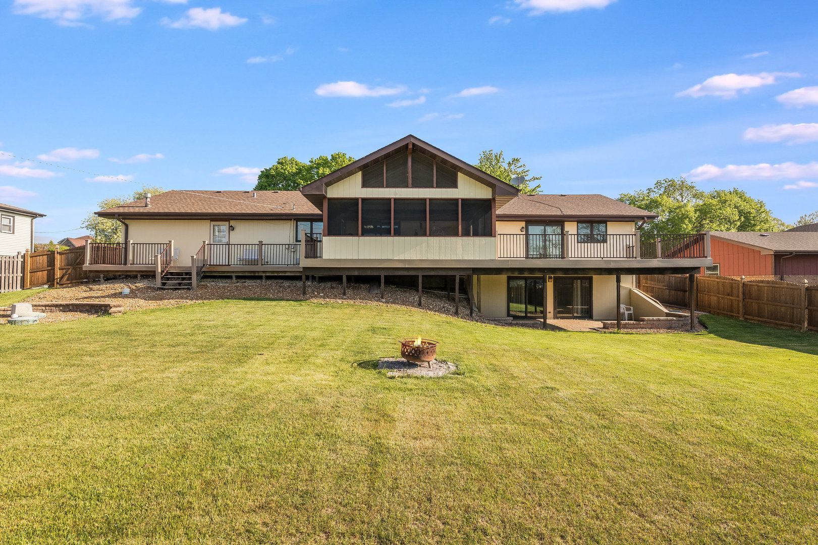 12225 W 187th Street