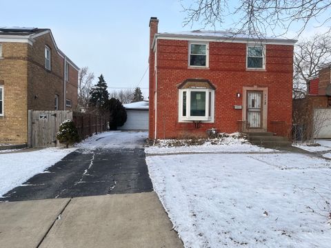 9822 Richard Avenue Franklin Park IL 60131