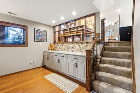 Tiny photo for 670 Kruk Street, Lemont, IL 60439 (MLS # 12597110)