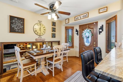 Tiny photo for 670 Kruk Street, Lemont, IL 60439 (MLS # 12597110)