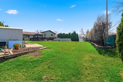 Tiny photo for 670 Kruk Street, Lemont, IL 60439 (MLS # 12597110)