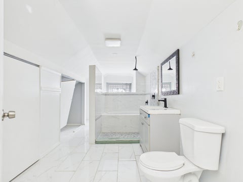 Tiny photo for 7826 S Paxton Avenue, Chicago, IL 60649 (MLS # 12691682)