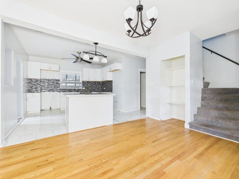Tiny photo for 7826 S Paxton Avenue, Chicago, IL 60649 (MLS # 12691682)