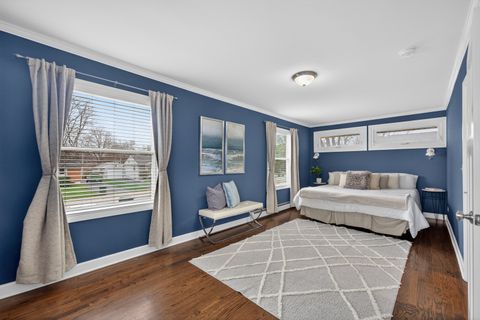 Tiny photo for 307 N Derbyshire Avenue, Arlington Heights, IL 60004 (MLS # 12605507)