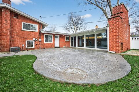 Tiny photo for 307 N Derbyshire Avenue, Arlington Heights, IL 60004 (MLS # 12605507)