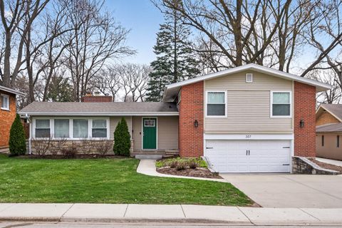 307 N Derbyshire Avenue Arlington Heights IL 60004