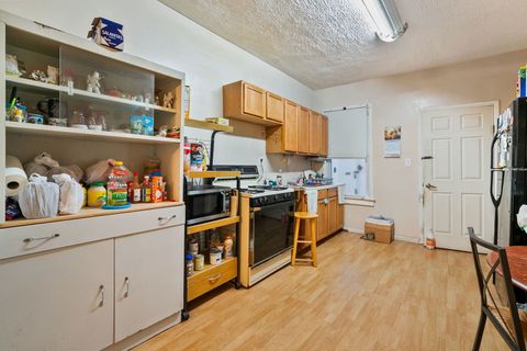 Tiny photo for 639 W 48th Street, Chicago, IL 60609 (MLS # 12511076)