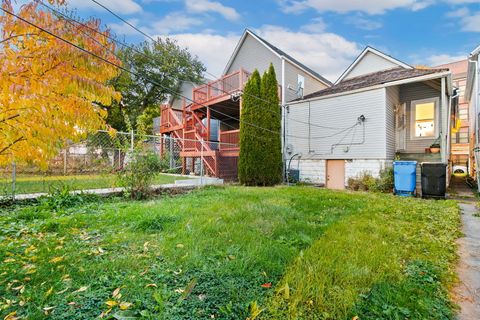 Tiny photo for 639 W 48th Street, Chicago, IL 60609 (MLS # 12511076)