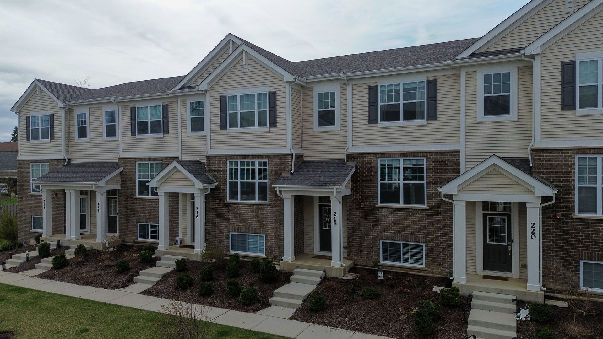 218 Timberleaf Circle