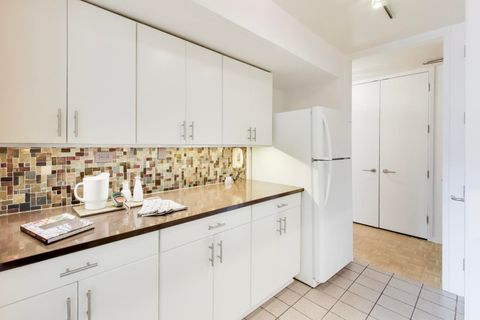 Tiny photo for 1310 N Ritchie Court #7B, Chicago, IL 60610 (MLS # 12573654)