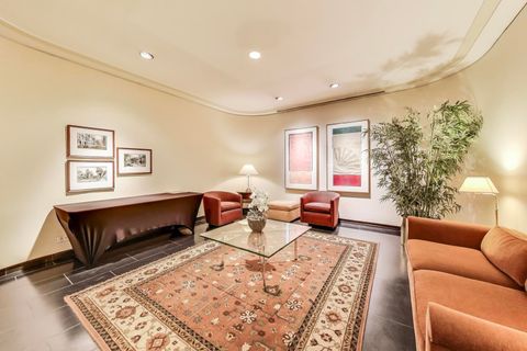 Tiny photo for 1310 N Ritchie Court #7B, Chicago, IL 60610 (MLS # 12573654)