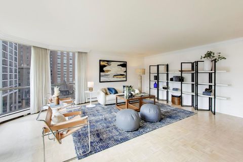 Tiny photo for 1310 N Ritchie Court #7B, Chicago, IL 60610 (MLS # 12573654)