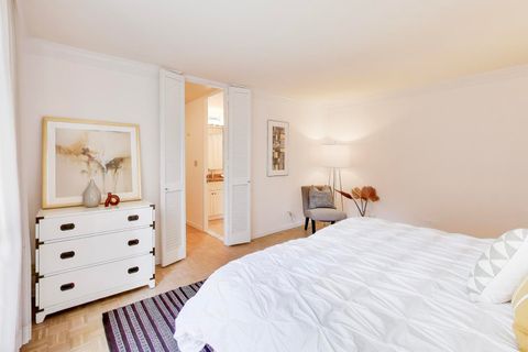 Tiny photo for 1310 N Ritchie Court #7B, Chicago, IL 60610 (MLS # 12573654)